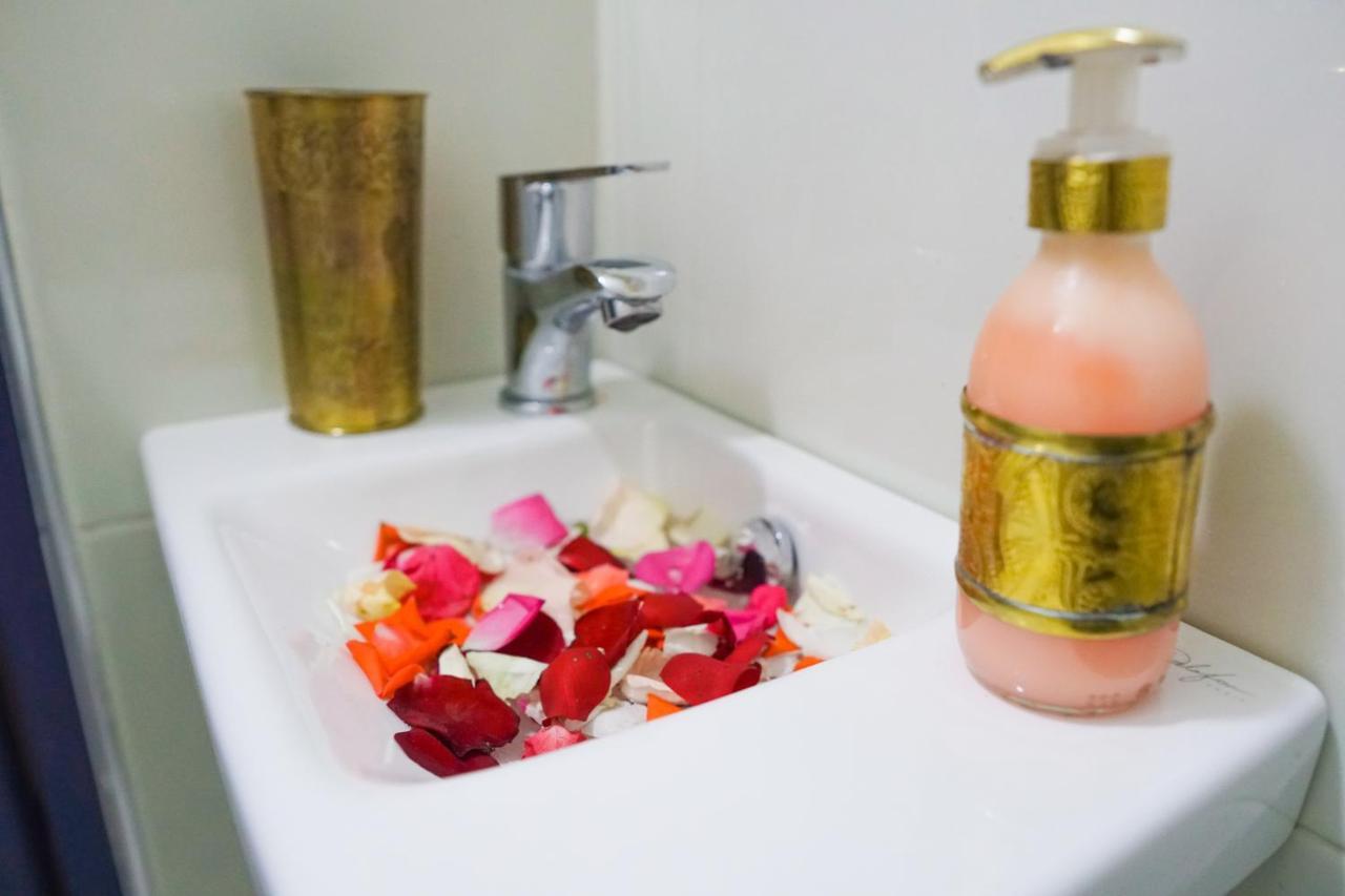 Winarouze House Hotel Marrakesh Bagian luar foto