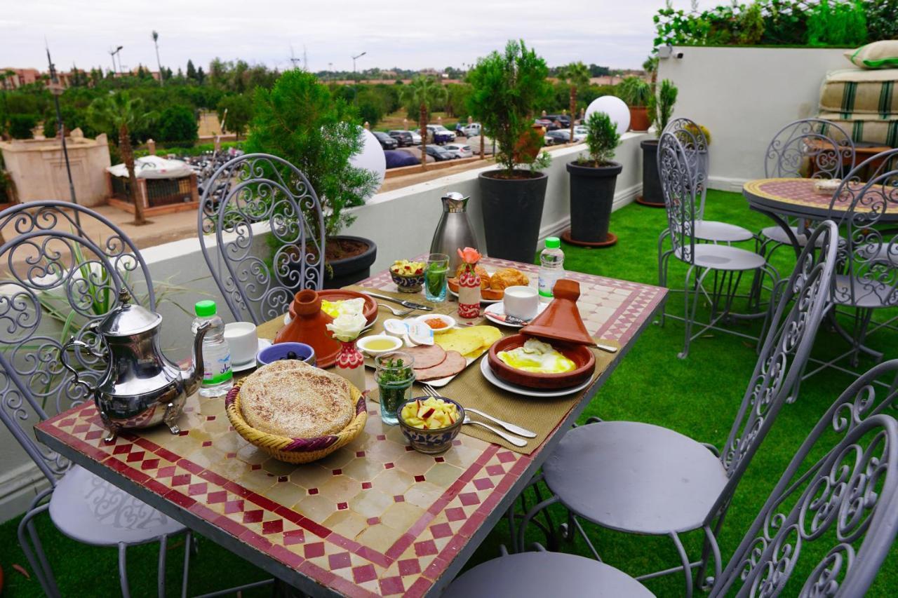Winarouze House Hotel Marrakesh Bagian luar foto