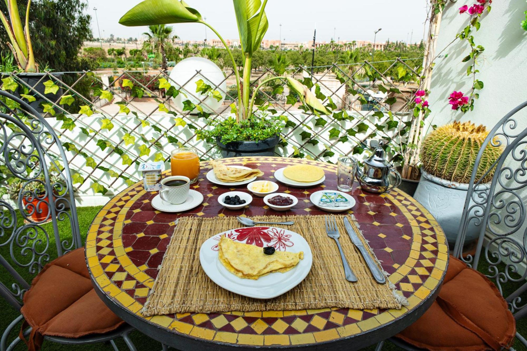 Winarouze House Hotel Marrakesh Bagian luar foto